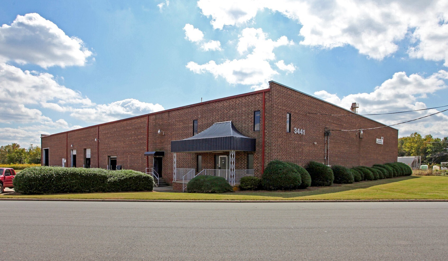 3000 Planters Pl, Charlotte, NC for lease Primary Photo- Image 1 of 11