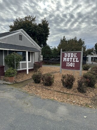 Plus de détails pour 1501 W Capitol Ave, West Sacramento, CA - Services hôteliers à vendre