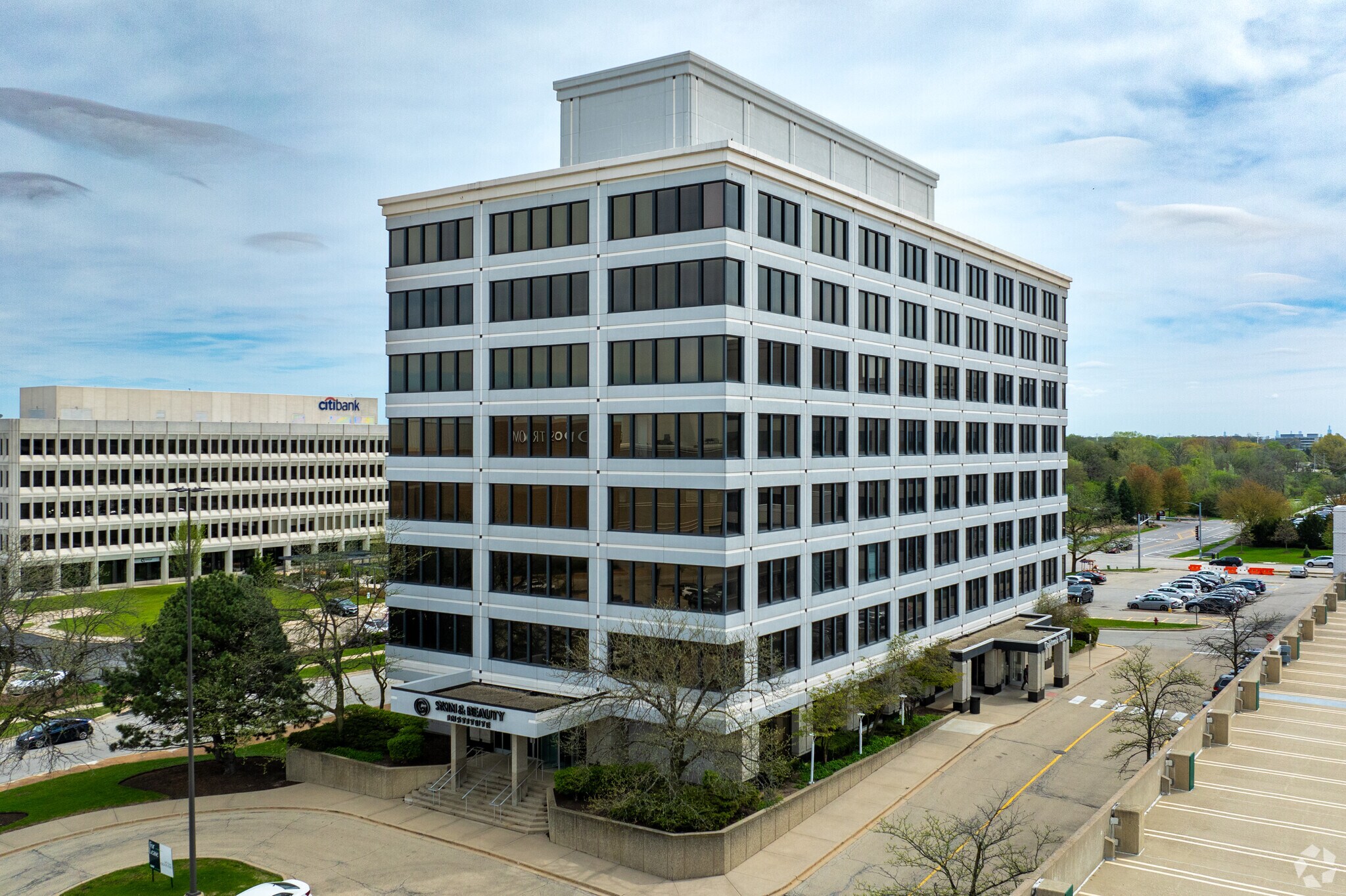 1200 Harger Rd, Oak Brook, IL à louer Photo principale- Image 1 de 20
