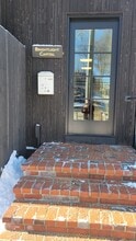 15 Myrtle Ave, Westport, CT for lease Lobby- Image 2 of 12