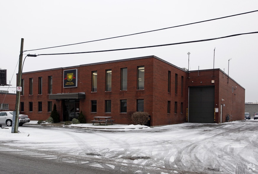 34 Canmotor Ave, Toronto, ON for lease - Building Photo - Image 2 of 2