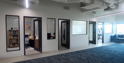 775 W Broad St, Columbus, OH à louer Photo intérieure- Image 2 de 4