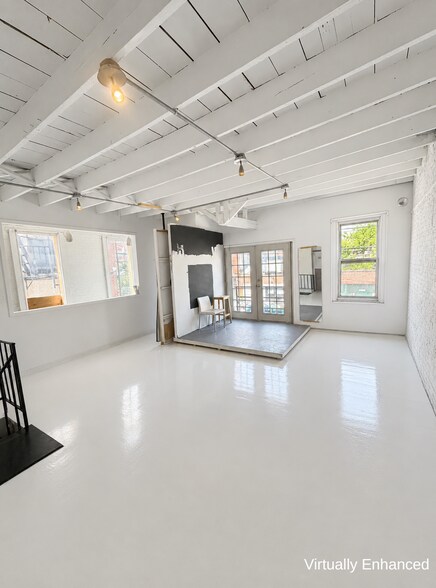 47-27 Vernon Blvd, Long Island City, NY for lease - Interior Photo - Image 2 of 13