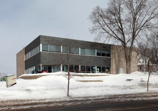 Plus de détails pour 4388 Shoreline Dr, Spring Park, MN - Commerce de détail à vendre
