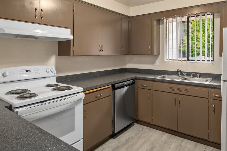 2517 Howard St, Everett, WA à vendre - Photo du bâtiment - Image 3 de 20