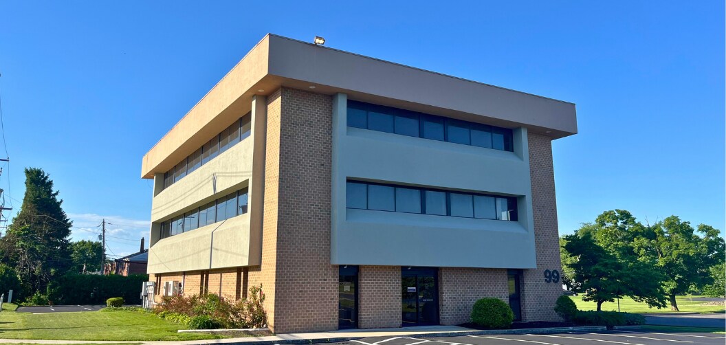 99 November Dr, Camp Hill, PA for sale Building Photo- Image 1 of 15