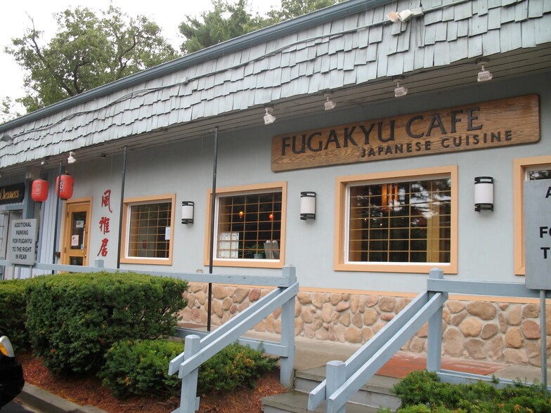 621 Boston Post Rd, Sudbury, MA for sale - Building Photo - Image 3 of 5