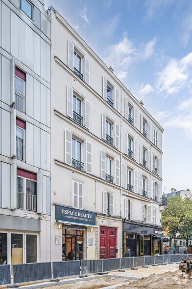 Retail in Paris for lease - Building Photo - Image 3 of 5