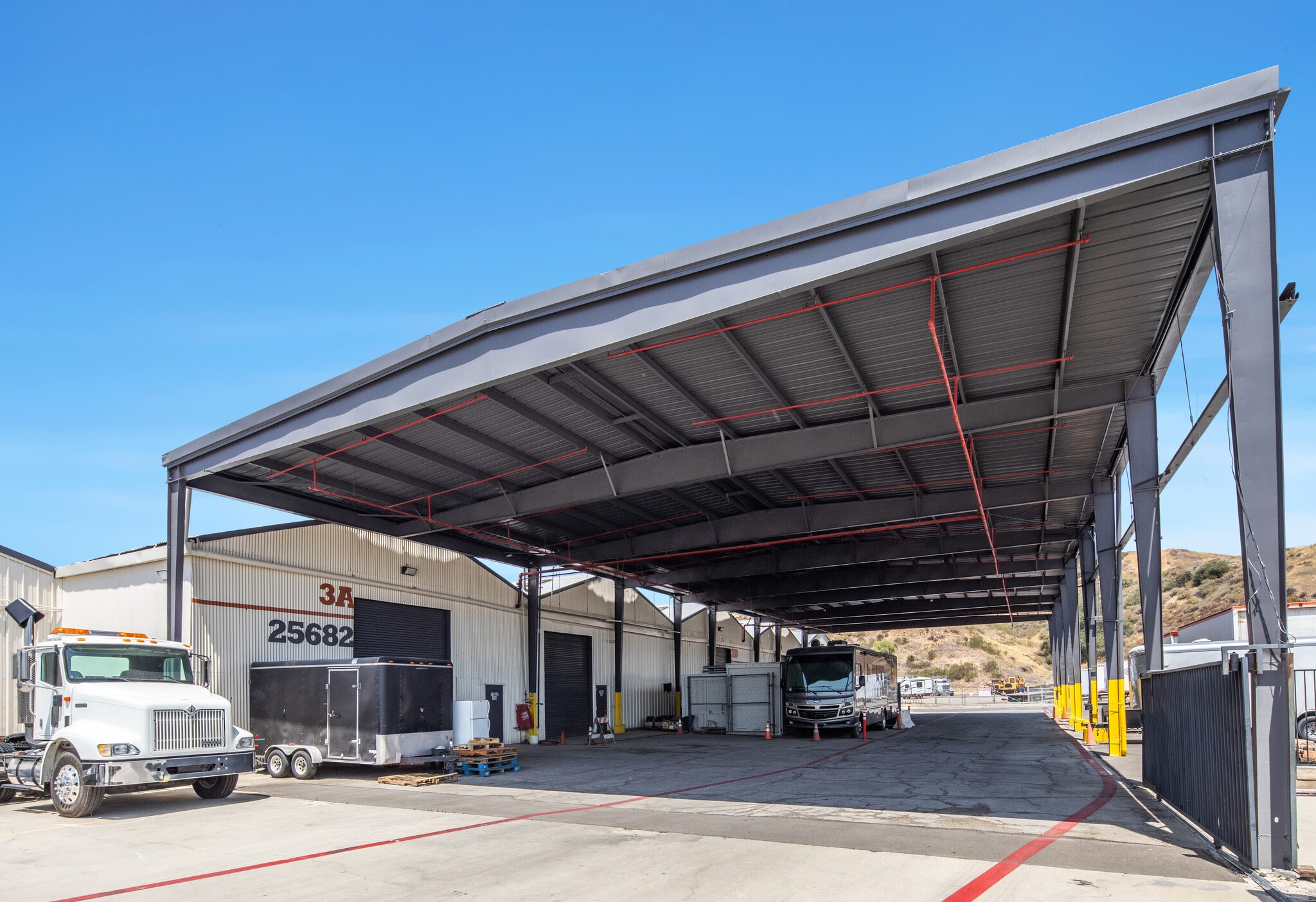 25545-25710 Springbrook Ave, Santa Clarita, CA for lease Building Photo- Image 1 of 3