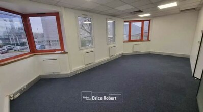 Bureau dans Lyon à louer Photo intérieure- Image 2 de 9