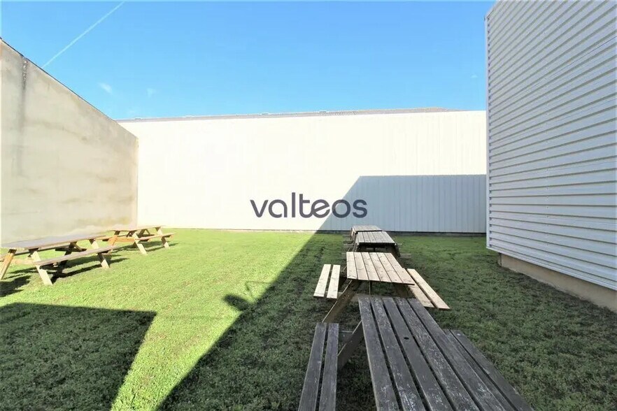 Flex dans Toulouse à louer - Photo du bâtiment - Image 3 de 6