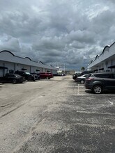 470 Ansin Blvd, Hallandale Beach, FL for lease Building Photo- Image 1 of 8