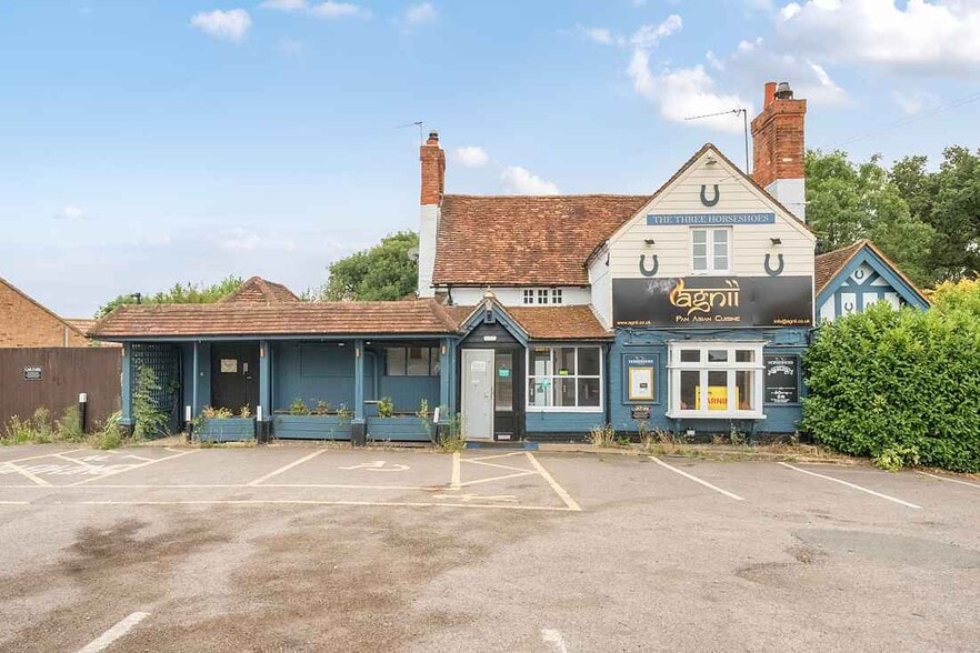 Wycombe Rd, Marlow for sale - Primary Photo - Image 1 of 7