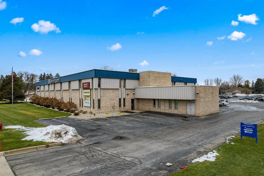 5800 Gratiot Rd, Saginaw, MI for lease - Building Photo - Image 3 of 15