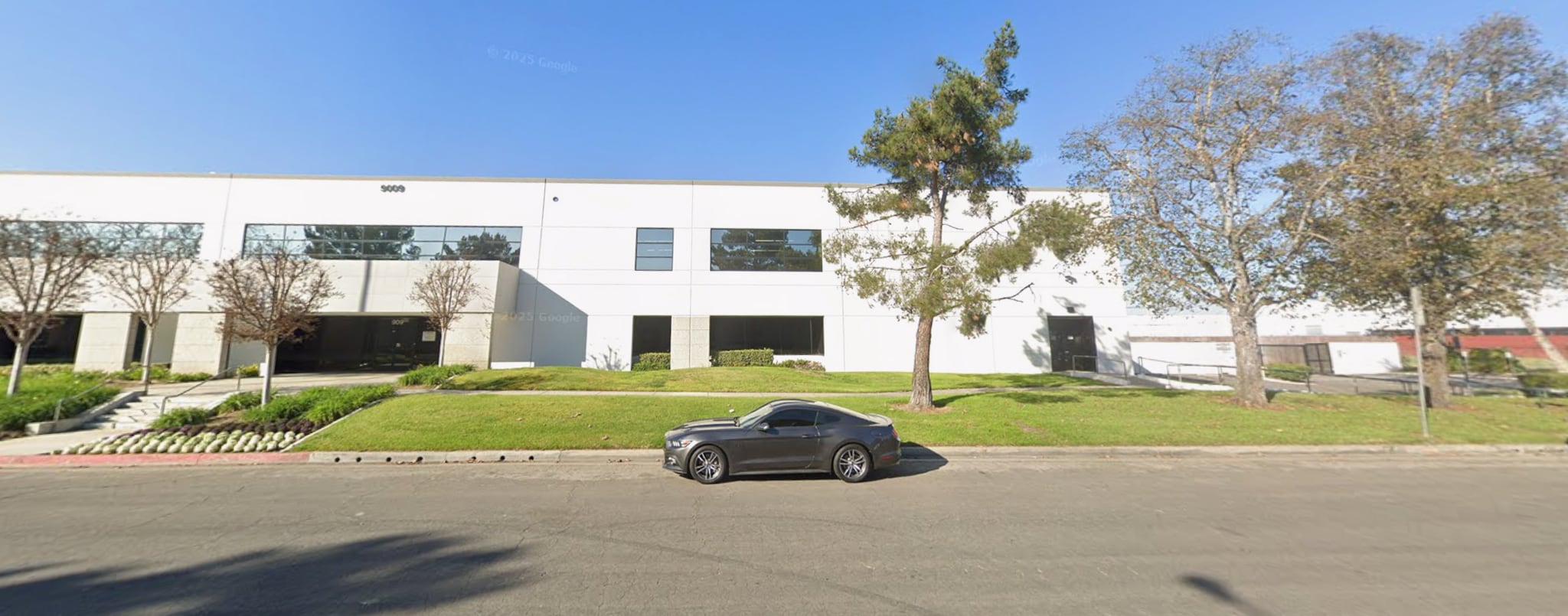 909 E 236th St, Carson, CA for lease Interior Photo- Image 1 of 3