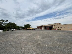 10105 Residency Rd, Manassas, VA for lease Interior Photo- Image 2 of 11