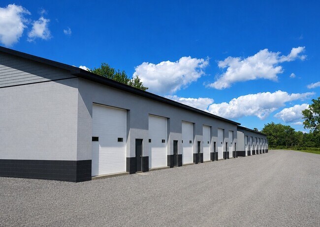 More details for 3636 S Benzing Rd, Orchard Park, NY - Industrial for Lease