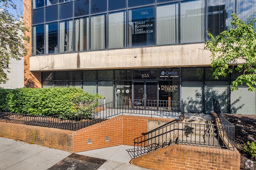 255 Bank St, Waterbury, CT for sale - Building Photo - Image 3 of 46