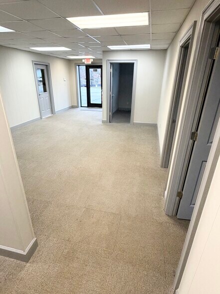 321 Marble Mill Rd NW, Marietta, GA à louer - Photo du bâtiment - Image 3 de 27