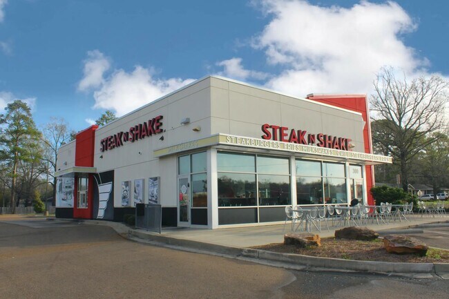 Plus de détails pour 300 Riverwind Dr, Pearl, MS - Commerce de détail à vendre