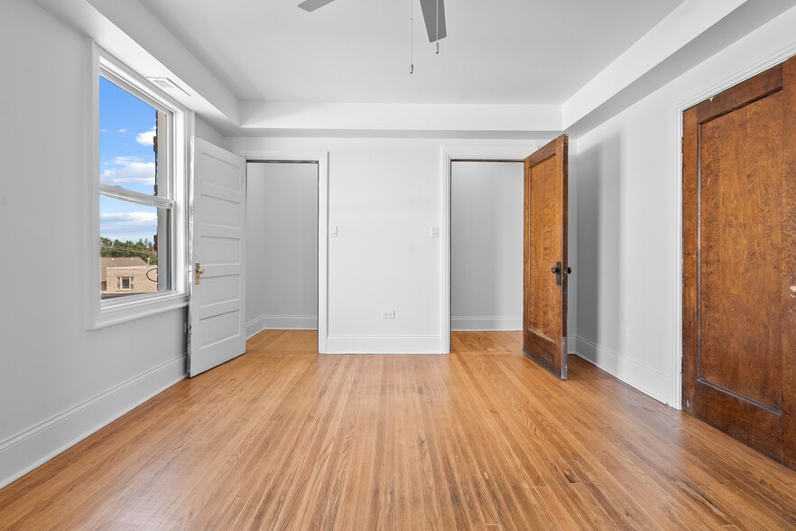 4541 S Forrestville Ave, Chicago, IL for sale - Building Photo - Image 3 of 28