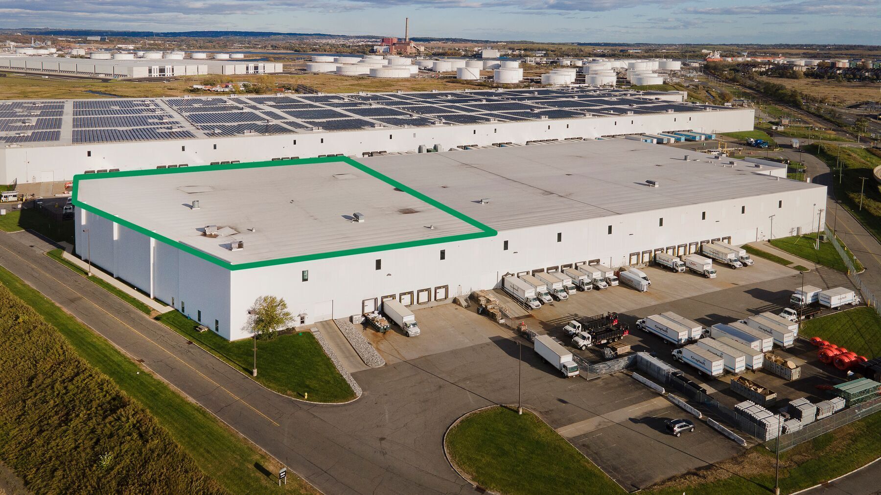 8001 Industrial Ave, Carteret, NJ for lease Primary Photo- Image 1 of 9