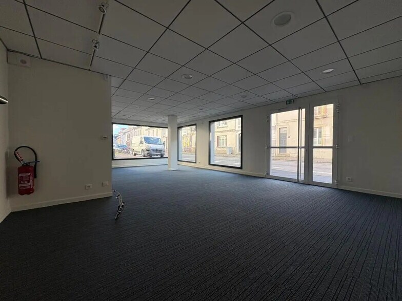 Commerce de détail dans Nantes à vendre - Photo intérieure - Image 3 de 7