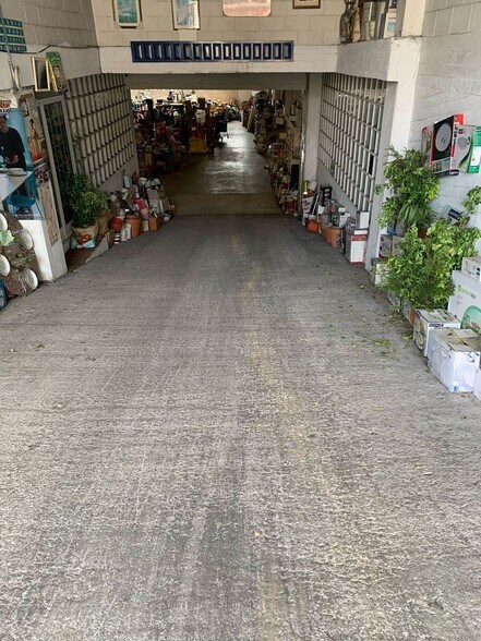 Avenida Finisterre, 307, A Coruña, La Coruna for sale - Building Photo - Image 2 of 8