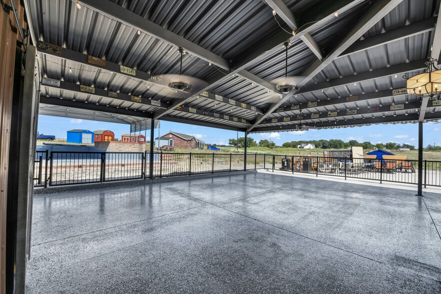 5989 N FM 51, Weatherford, TX for sale - Building Photo - Image 3 of 22