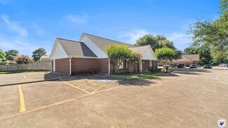 Plus de détails pour 901 N Kings Hwy, Wake Village, TX - Soins de santé à vendre