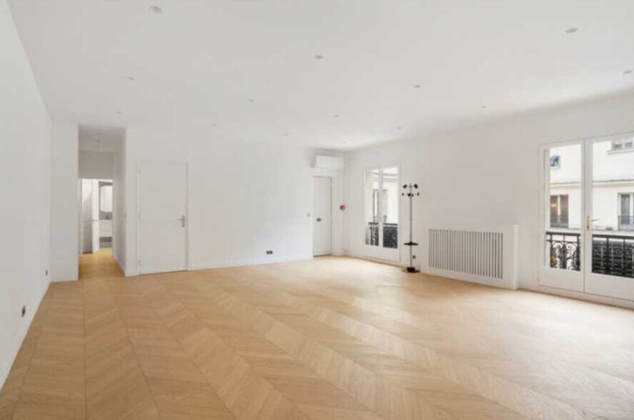 Bureau dans Paris à vendre - Photo du bâtiment - Image 1 de 4
