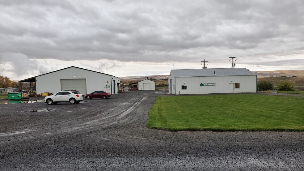 231 Second Street, Touchet, WA for sale - Primary Photo - Image 1 of 1