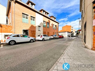 Plus de détails pour Avenida Constitución, 30-34, San Fernando De Henares - Multi-résidentiel à vendre