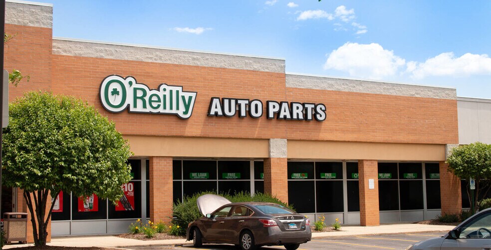 301-395 S Barrington Rd, Schaumburg, IL à louer - Photo du bâtiment - Image 3 de 4