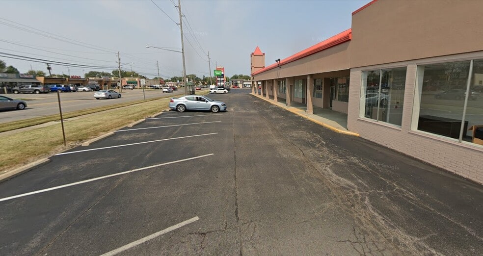 3311 Oberlin Ave, Lorain, OH for lease - Building Photo - Image 3 of 12