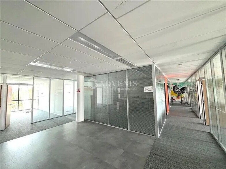 Bureau dans Maisons-Alfort à louer - Photo intérieure - Image 3 de 8