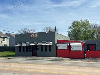 Plus de détails pour 411 S Riverside Dr, Fort Worth, TX - Commerce de détail à louer