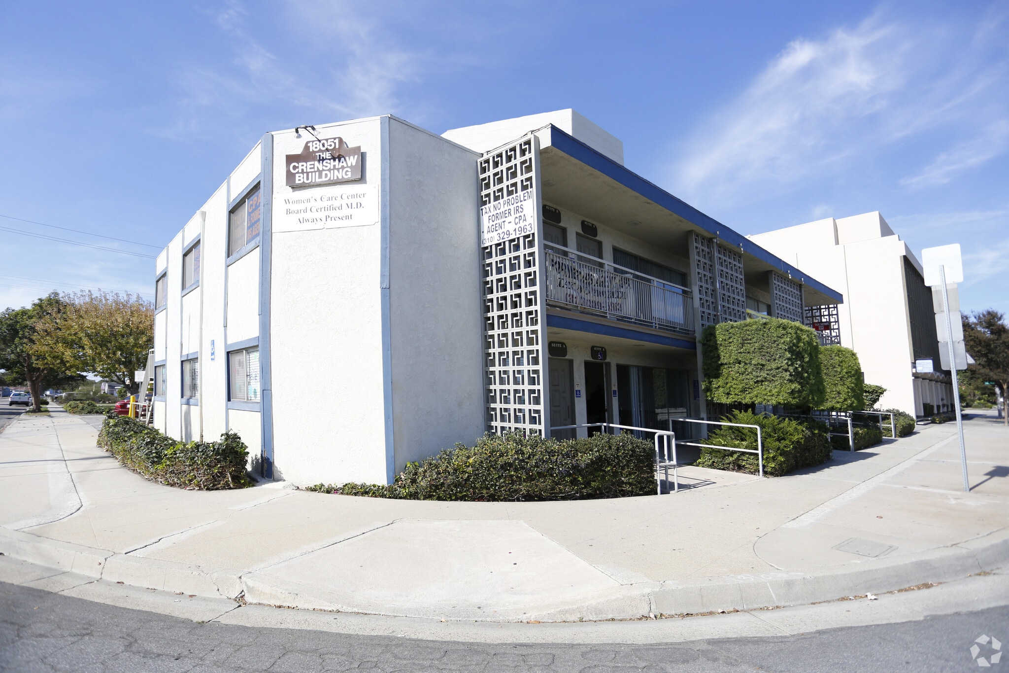 18045 Crenshaw Blvd, Torrance, CA for lease Primary Photo- Image 1 of 5