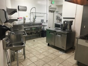 601-725 N Pacific Coast Hwy, Redondo Beach, CA for lease Interior Photo- Image 1 of 11