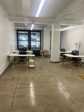 262 W 38th St, New York, NY for lease Interior Photo- Image 1 of 3