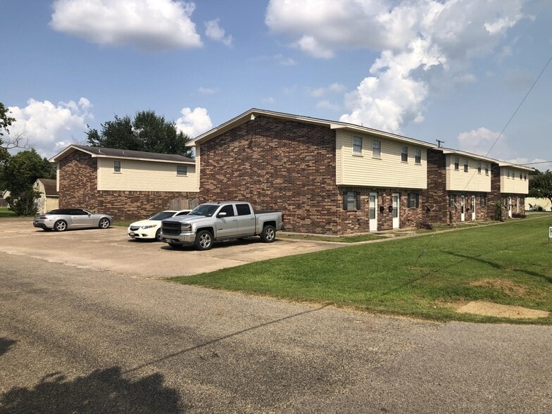 402-418 N 10th St, Nederland, TX for sale - Building Photo - Image 2 of 10