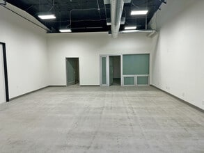 126 E Haley St, Santa Barbara, CA for lease Interior Photo- Image 1 of 4