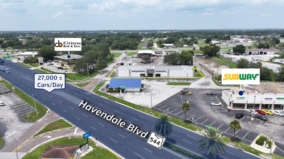 521 Hughes Rd, Auburndale, FL à louer - Photo du bâtiment - Image 2 de 8