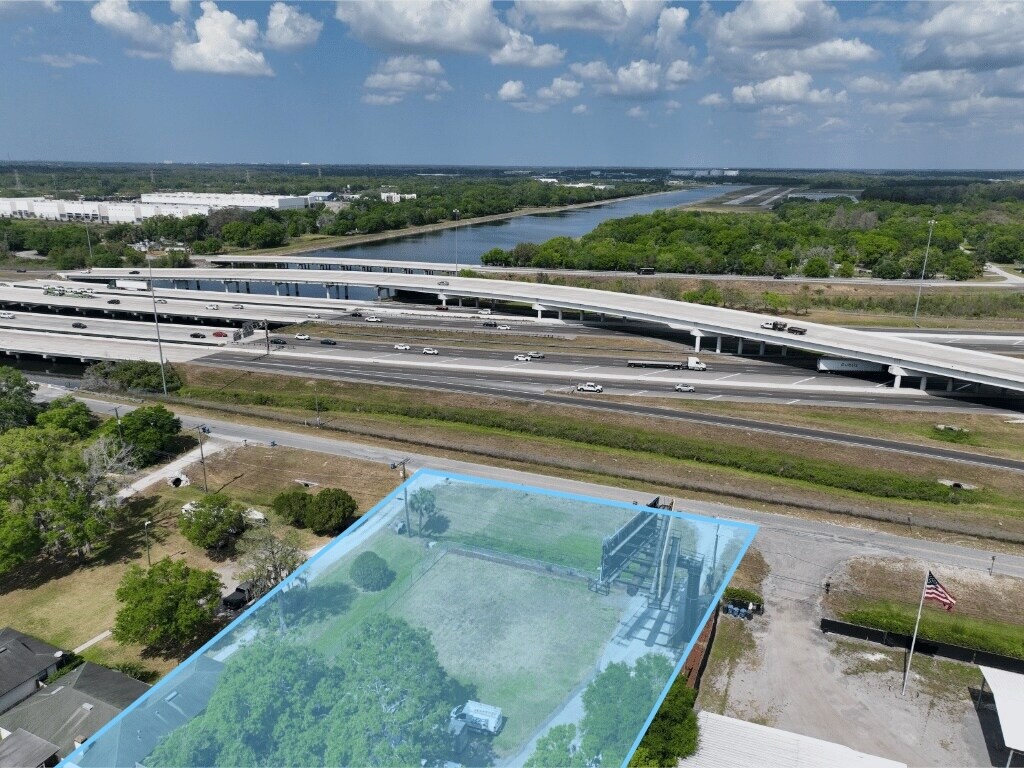 5305 Garden Ln, Tampa, FL à vendre Photo du bâtiment- Image 1 de 22