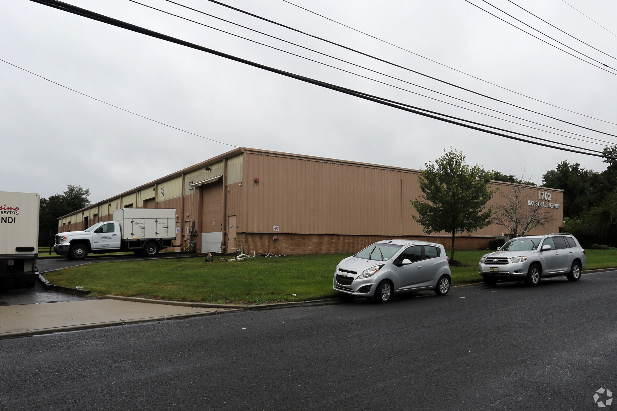 1702 Industrial Hwy, Cinnaminson, NJ à louer Photo principale- Image 1 de 4