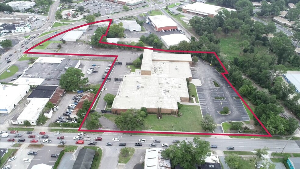 Oleander Campus and Campus 1003 portefeuille de 5 propriétés à vendre sur LoopNet.ca - Photo du bâtiment - Image 3 de 4