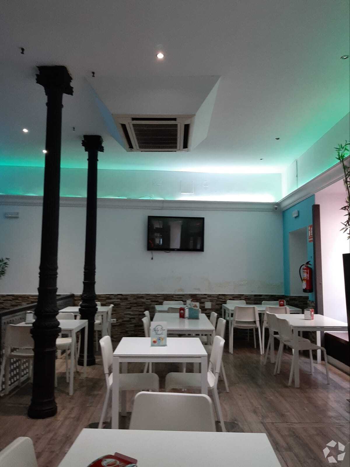 Retail in Madrid, Madrid for lease Interior Photo- Image 1 of 2