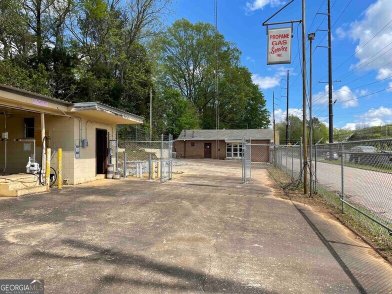 120 Peters St, Lagrange, GA for sale - Building Photo - Image 2 of 19