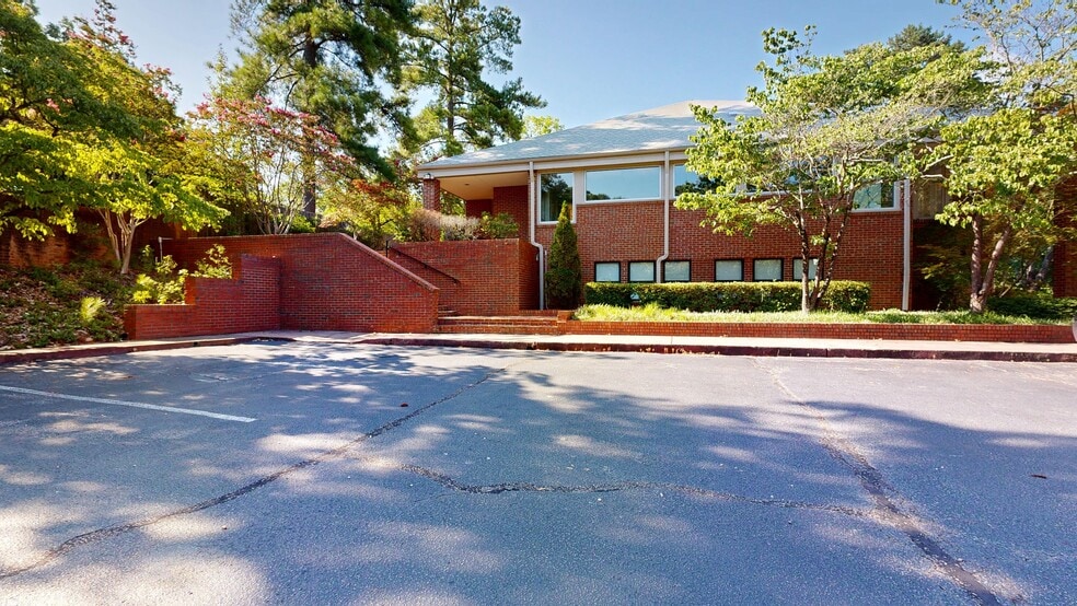 219 W Millbrook Rd, Raleigh, NC for lease - Building Photo - Image 2 of 4