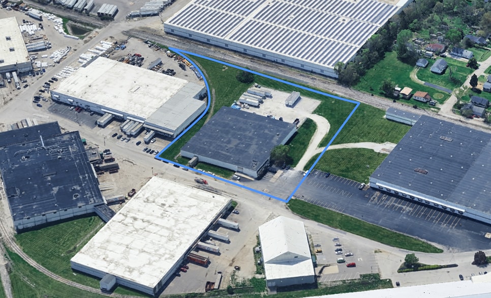 1950 Stout Field West Dr, Indianapolis, IN for sale - Building Photo - Image 1 of 6